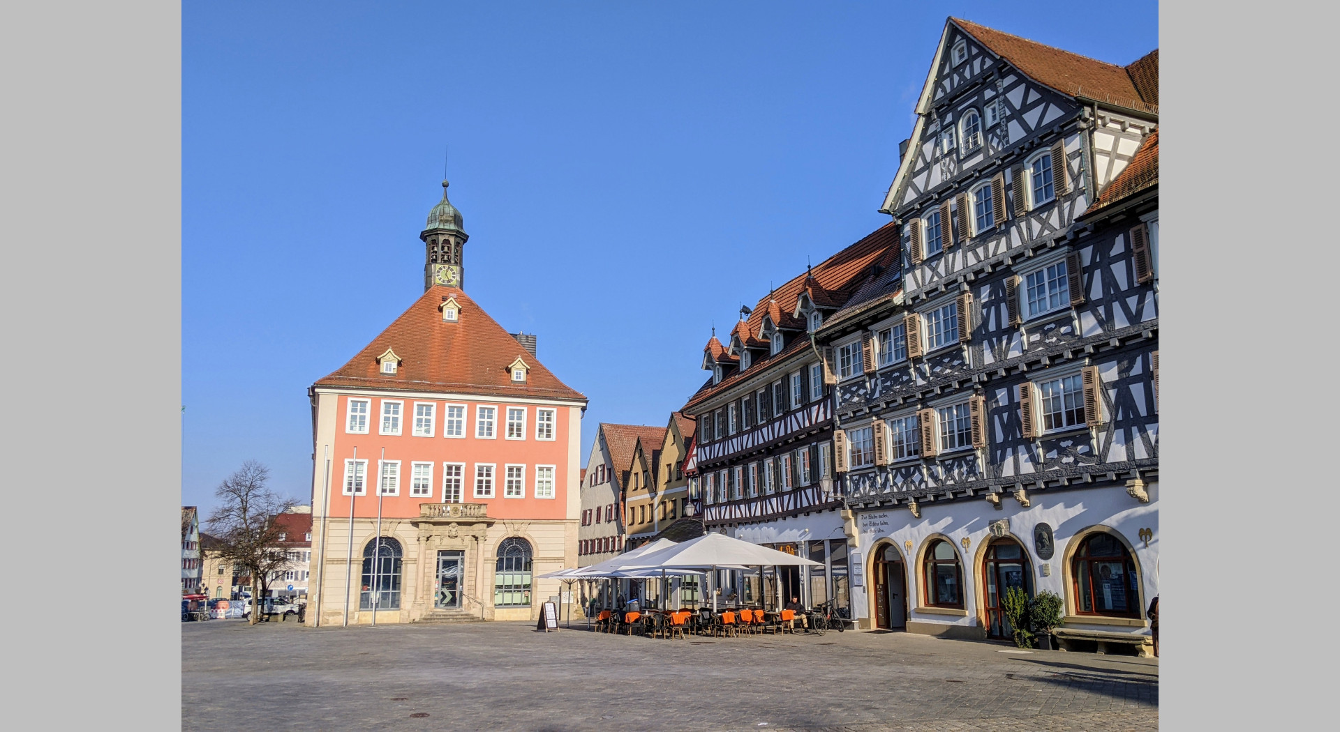 Rathaus mit barocken Elementen 