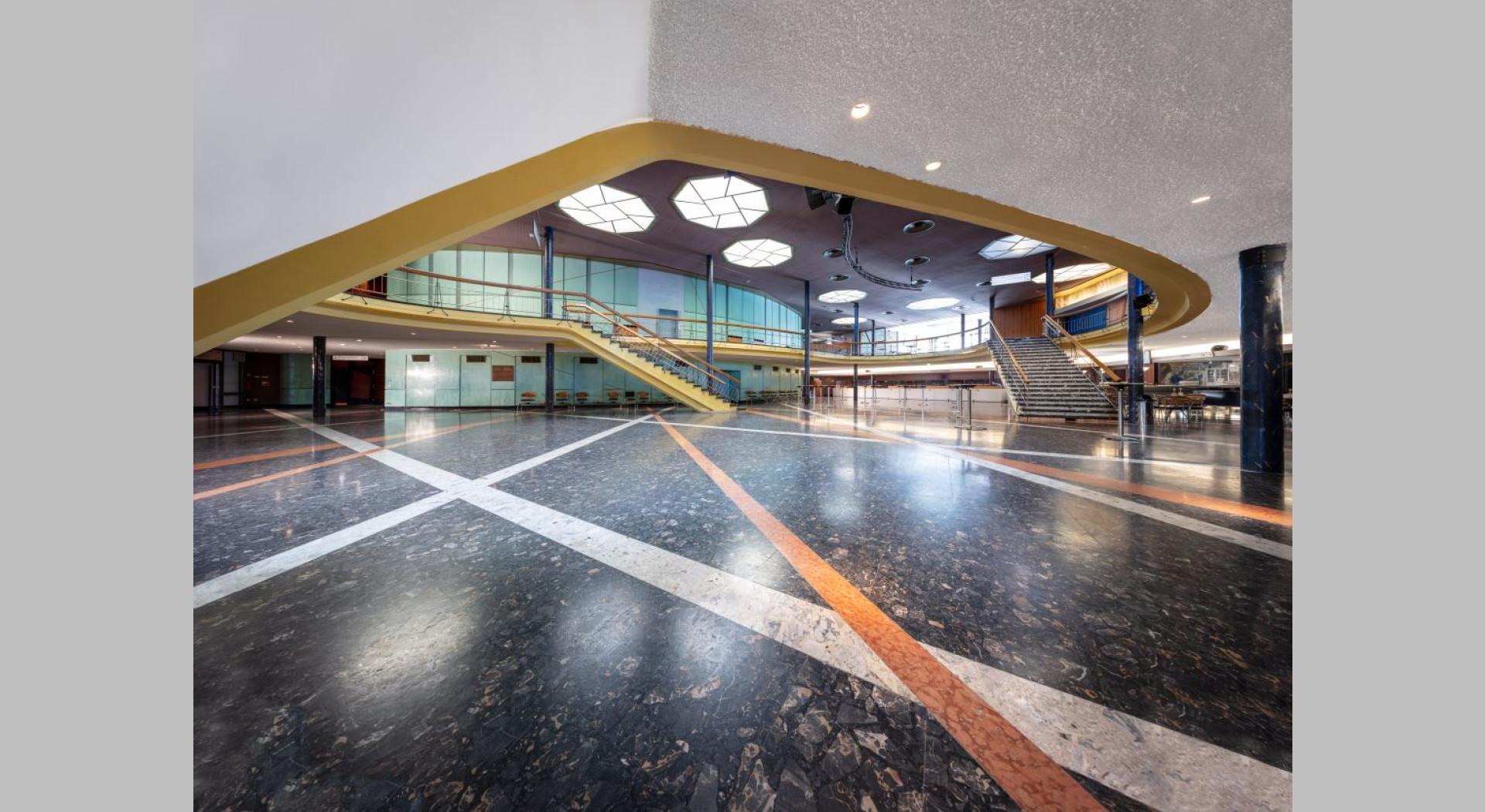 Das Beethoven-Foyer im Kultur- und Kongresszentrum Liederhalle in Stuttgart