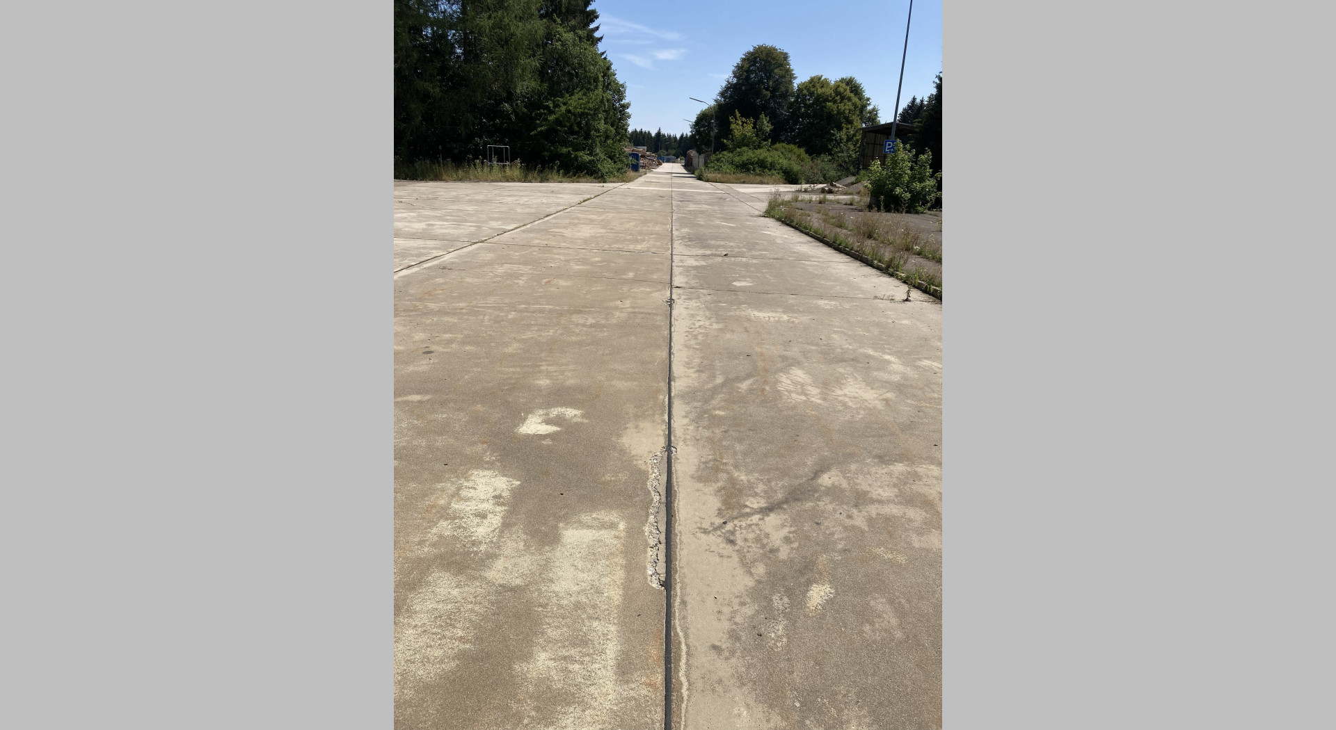 Betonfläche Straße