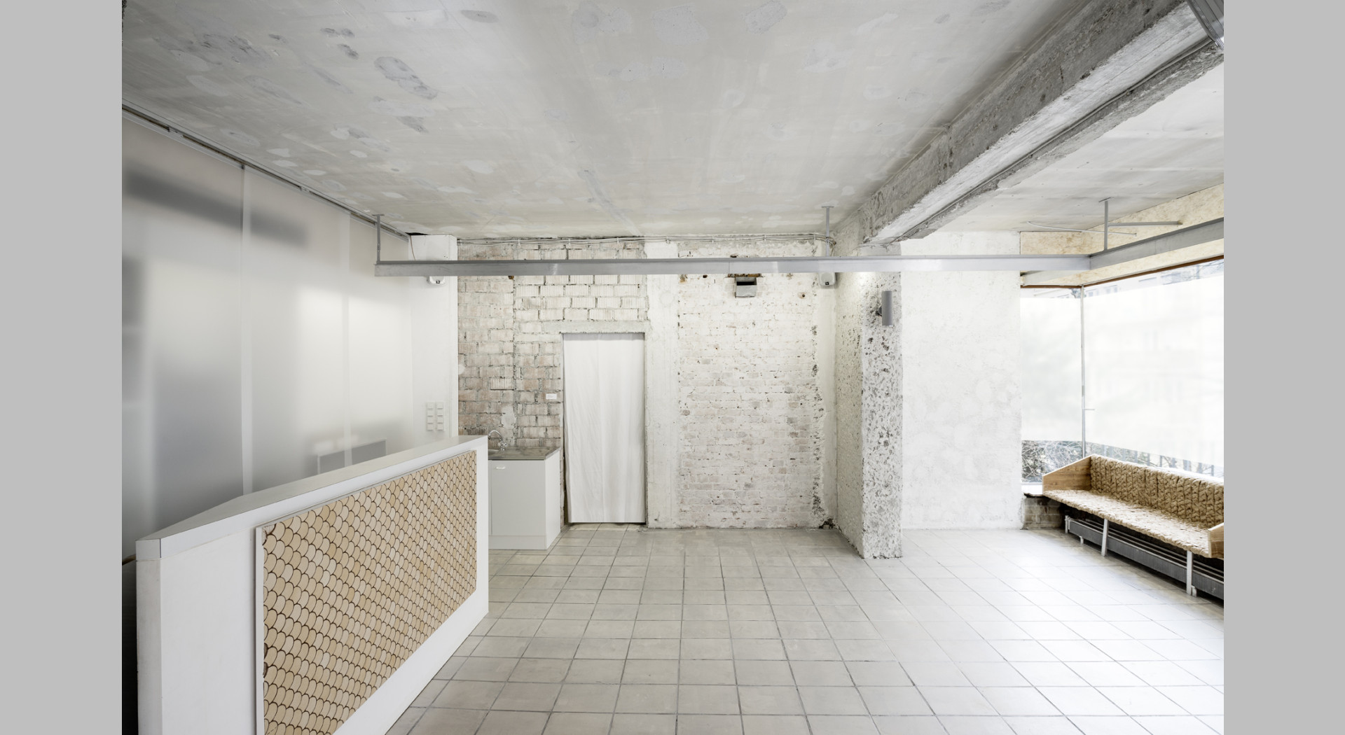 SpaceAK2 Übersicht Galerie AK2 Vermietung Cafe Location Innenraum