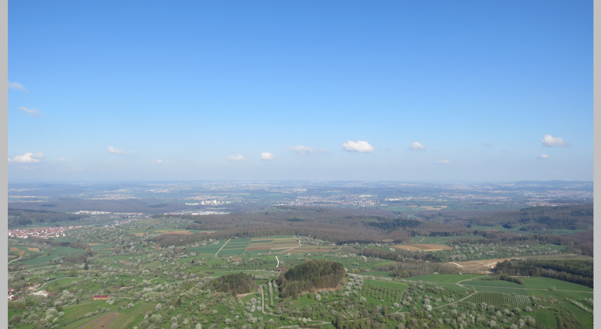 Ausblick vom Beurener Fels in Richtung Stuttgart