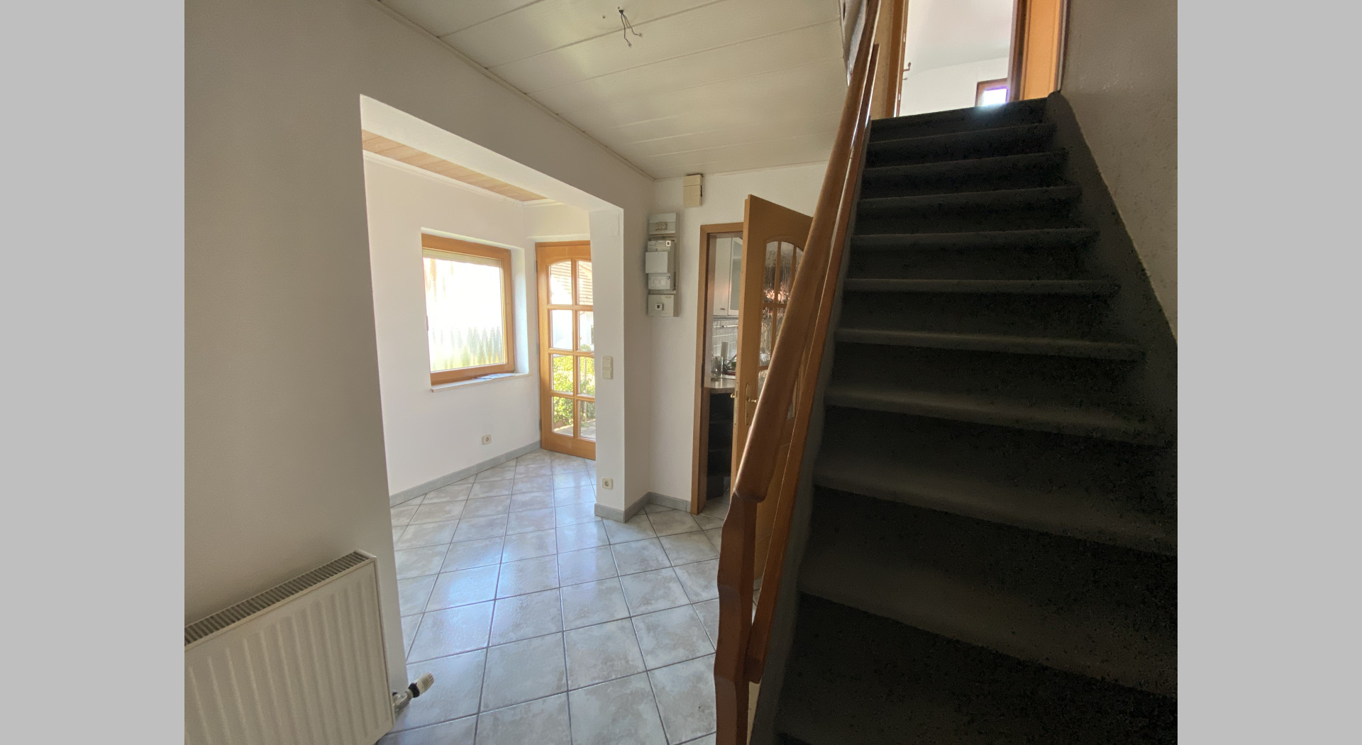 Einfamilienhaus (2stöckig) mit Garten und Keller in Heilbronn