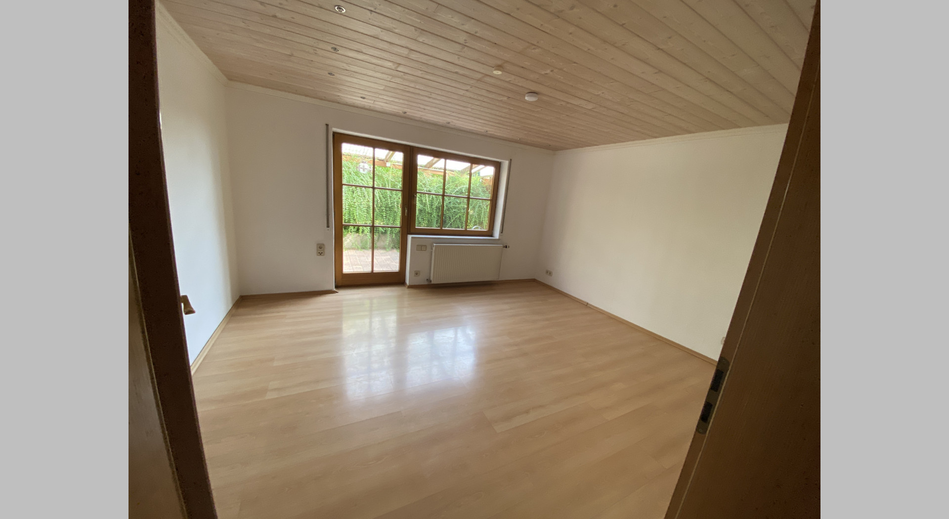 Einfamilienhaus (2stöckig) mit Garten und Keller in Heilbronn