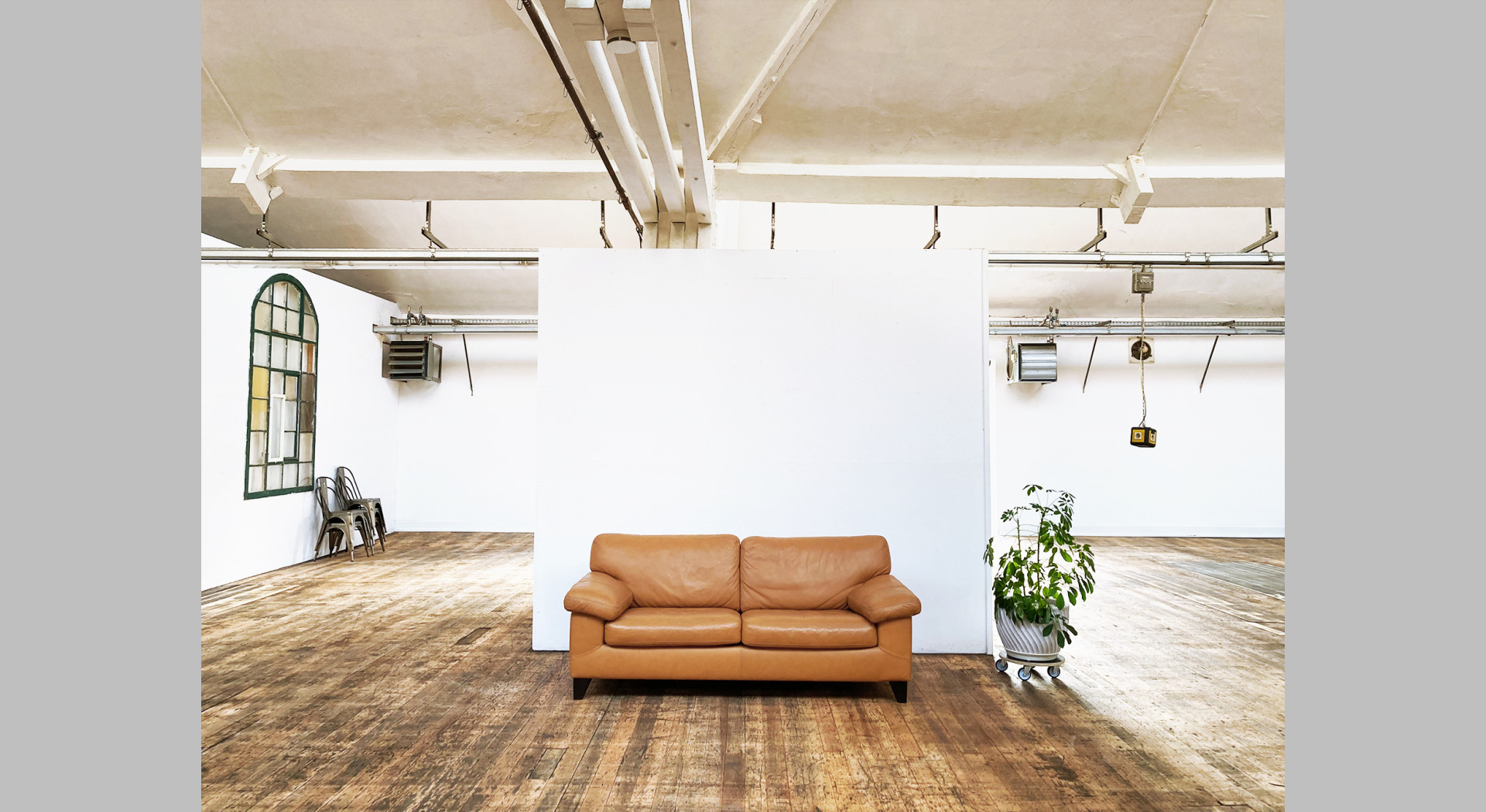 SHEDBAU27