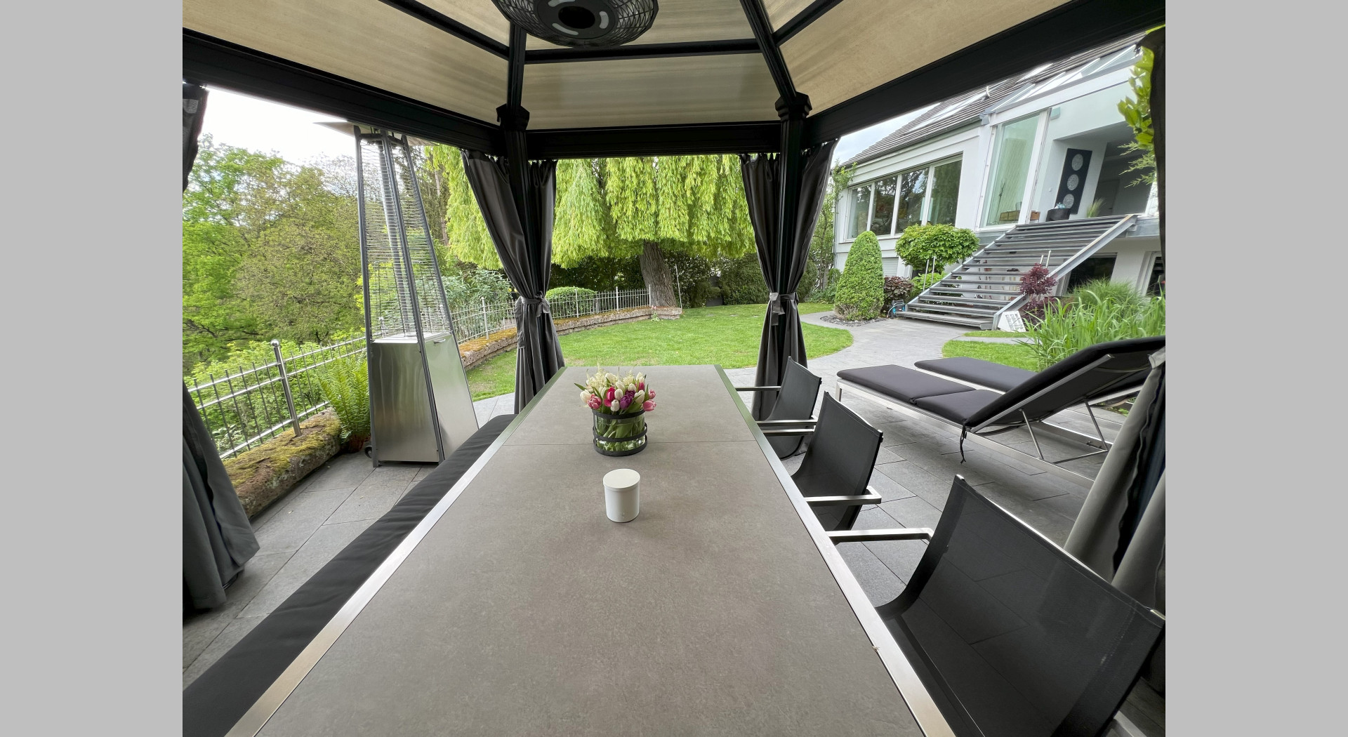 Blick vom Pavillon