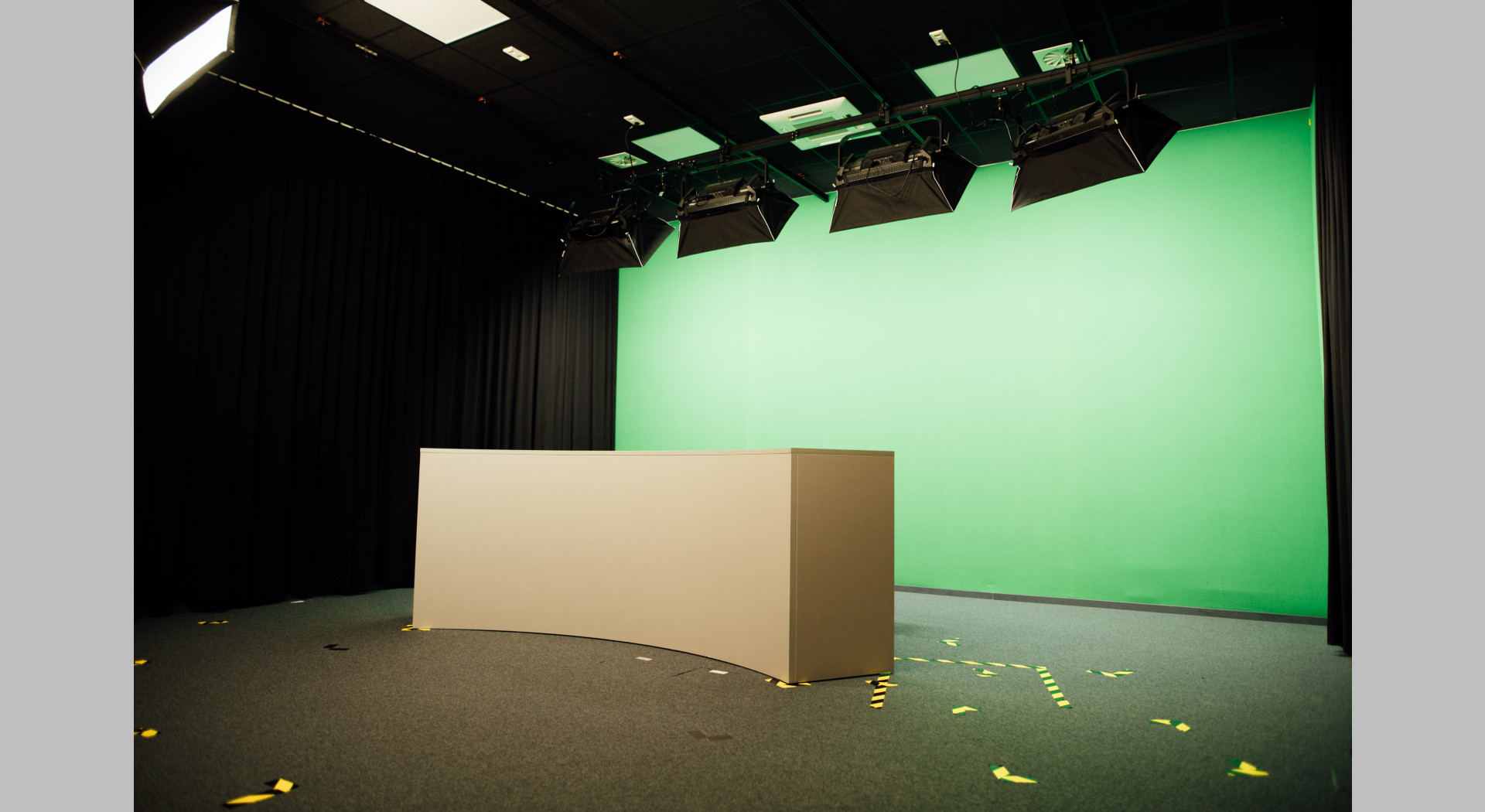 Studio 12