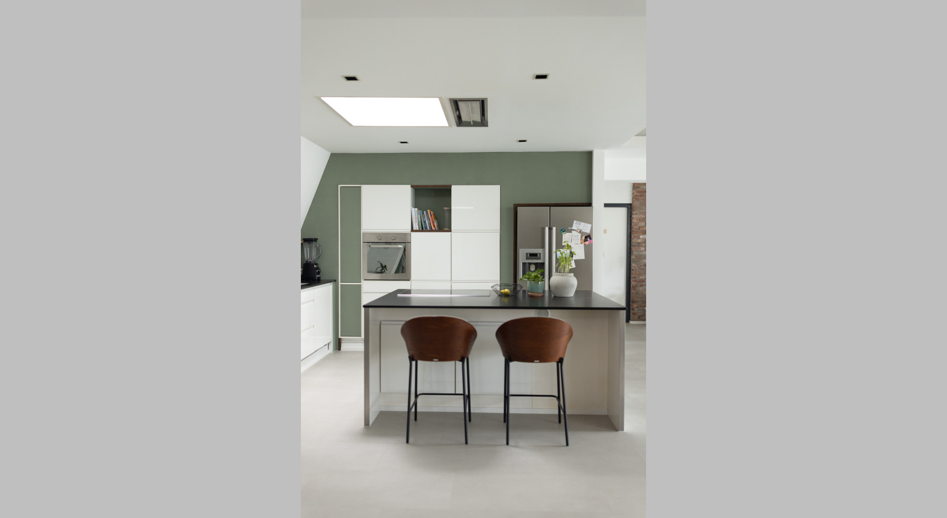 Küche mit Kochinsel