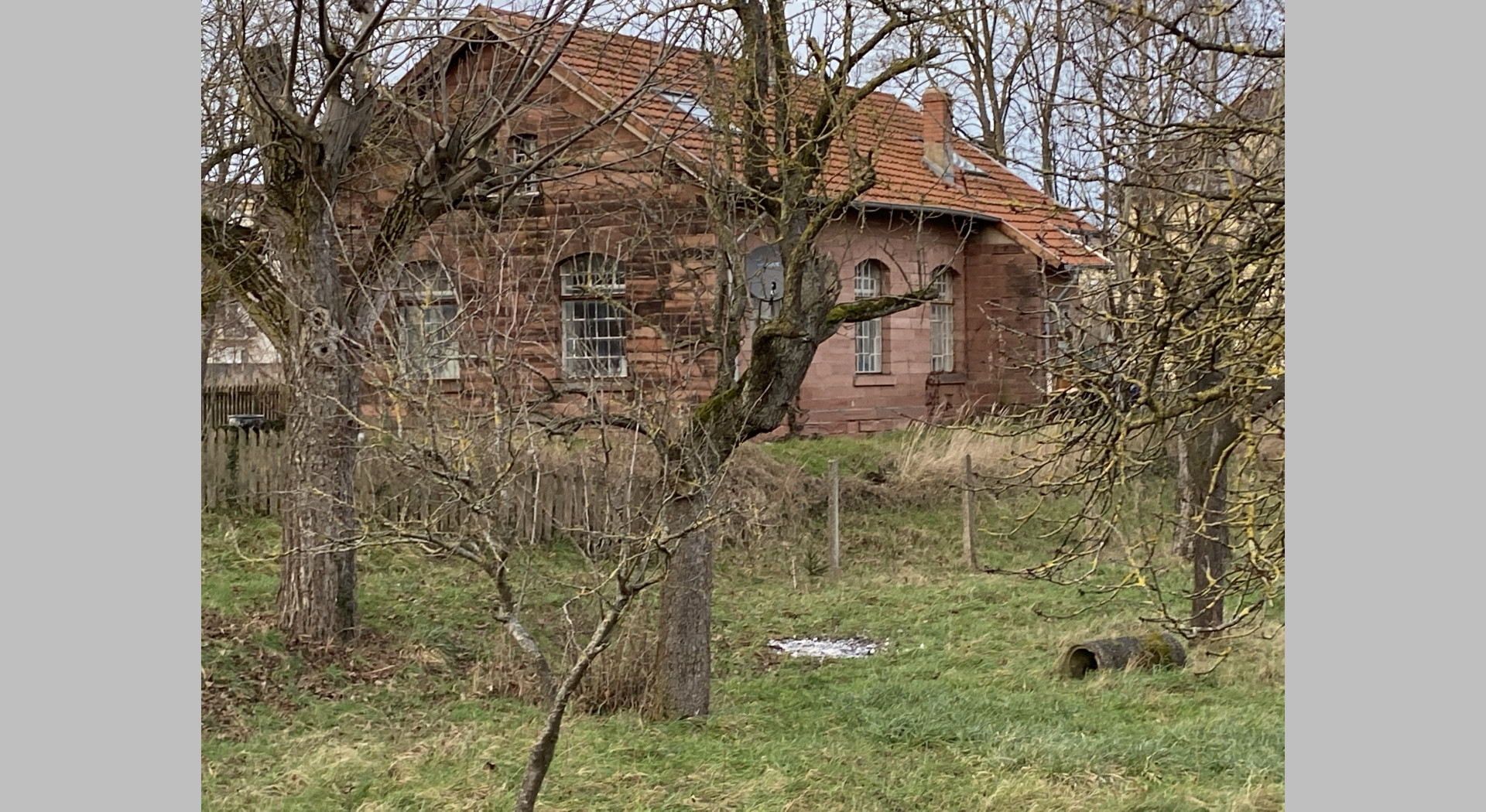 Pumpenhaus rotes Backsteinhaus Atelier