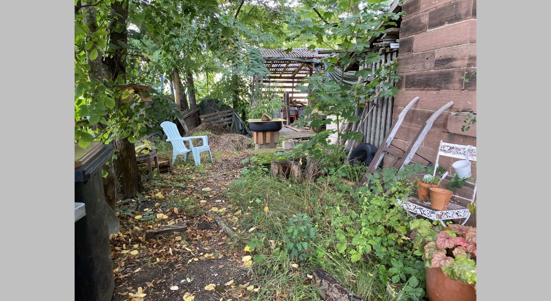 wilder Garten Atelierhaus Pumpenhaus