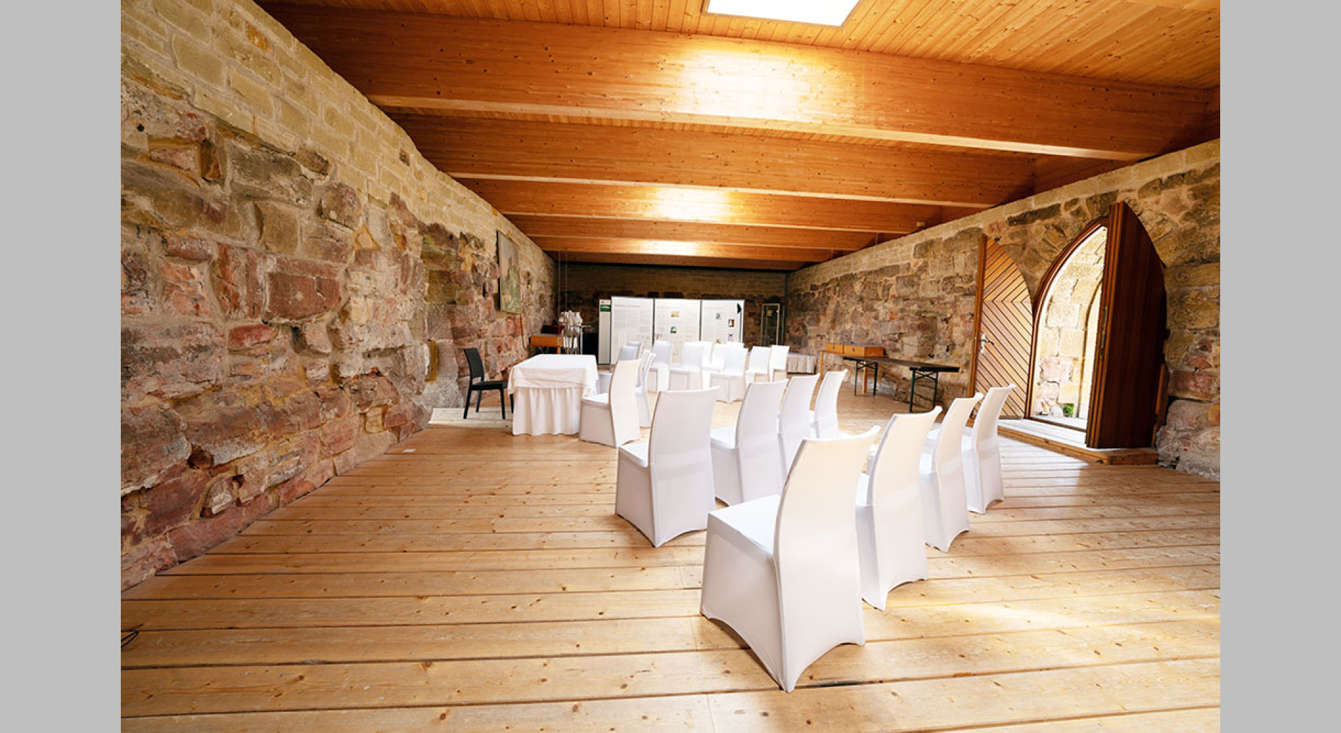 Hochzeitszimmer, Indoor DIE BURG | Burg Hohenrechberg