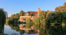Mittelalterliche Rathausburg Lauffen am Neckar mit Blick über den Neckar